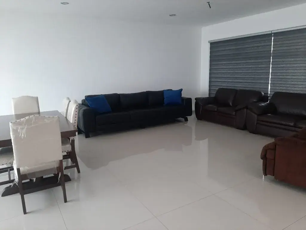 6740e5bd-2889-40f7-baee-7d1b0b3055c1-Departamentos-Venta-Los-Robles-Residencial-Zapopan-Jalisco-3674996.webp