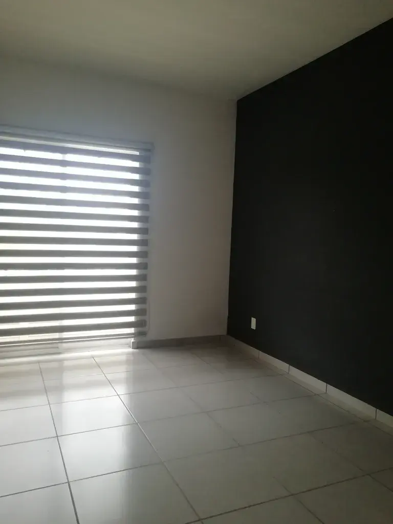 5fc804f9-51f8-4192-885f-5f0c39124002-Casas-Venta-FRACCIONAMIENTO-ALVIENTO-Zapopan-Jalisco-3701361.webp