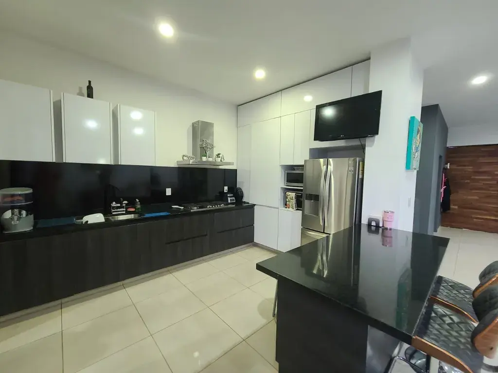 966a93e9-3d95-4925-af4b-f19579d3e385-Casas-Venta-FORET-Zapopan-Jalisco-3713669.webp