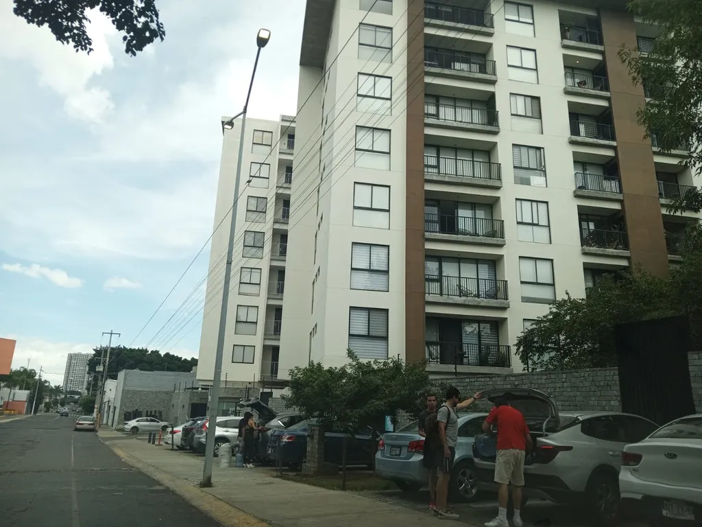 DEPARTAMENTO EN VENTA EN COLONIA  "RINCONADA LA CALMA"