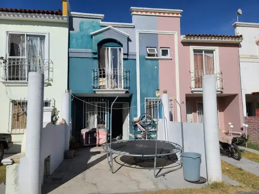 [V3745920] CASA EN REAL DEL VALLE CERCA DE LA MASECA, TLAJOMULCO DE ZÚÑIGA JAL.