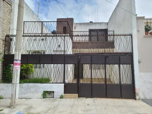 [V3733550] OPORTUNIDAD DE CASA A UNAS CUADRAS DE MARIANO OTERO "PLAZA UBIKA"